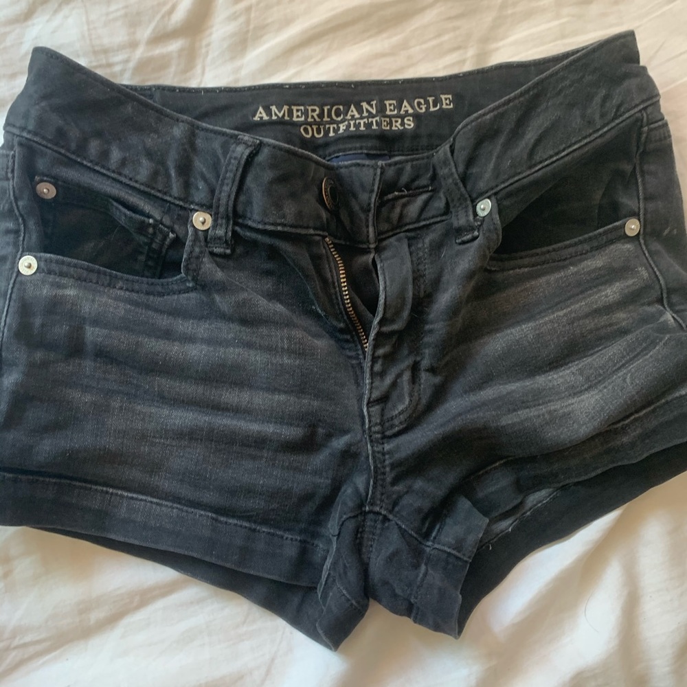 American eagle women’s shorts